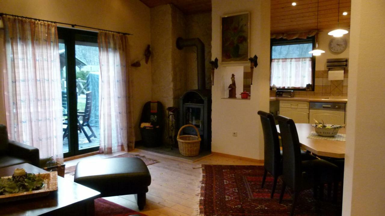 Ferienhaus Zwischen Wald Und See Moehnesee Luaran gambar